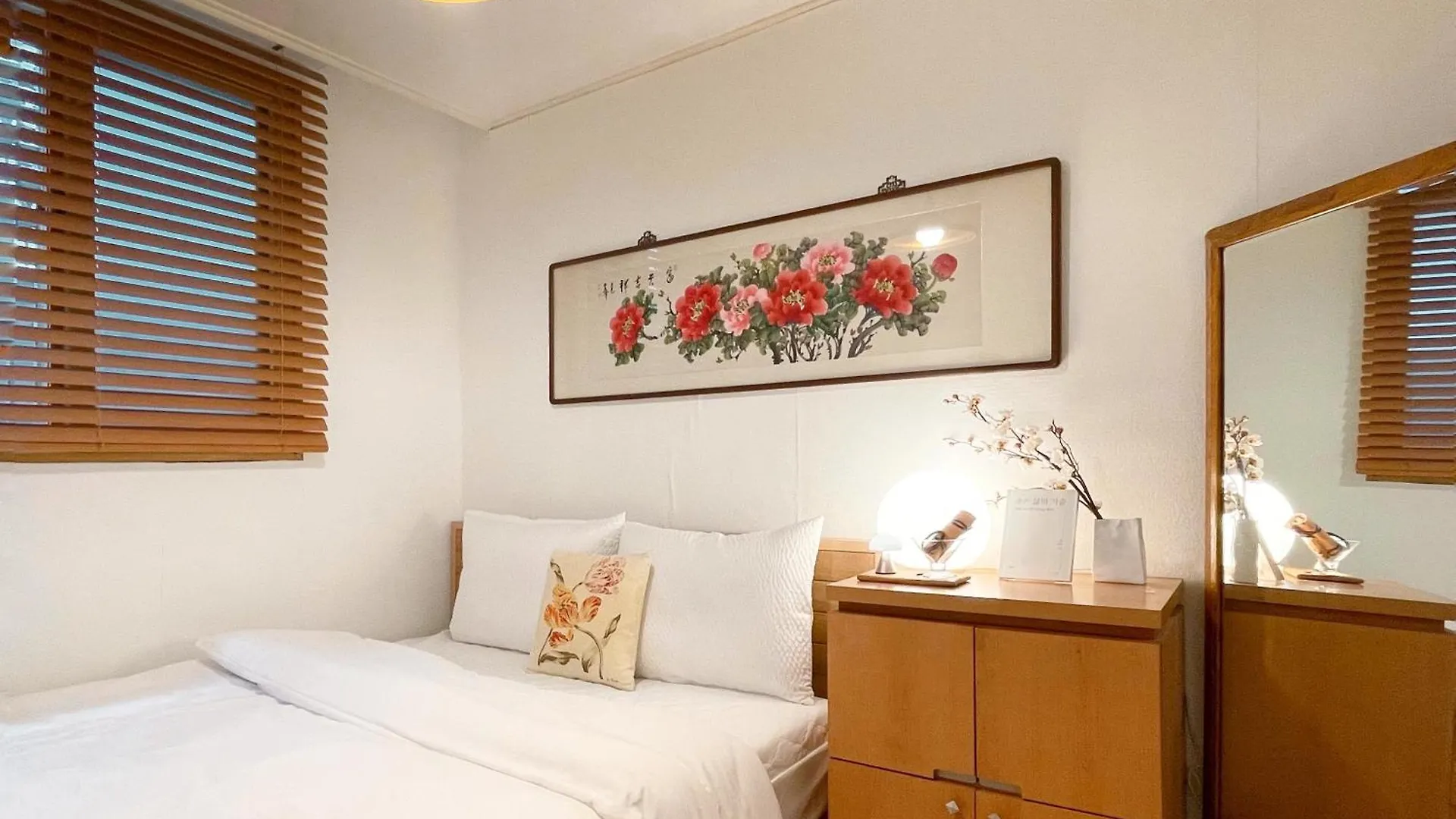 Апартаменты House Of Camelia 4Min Fr Subway Stn, Children'S Grand Park, Go-To Spot Сеул